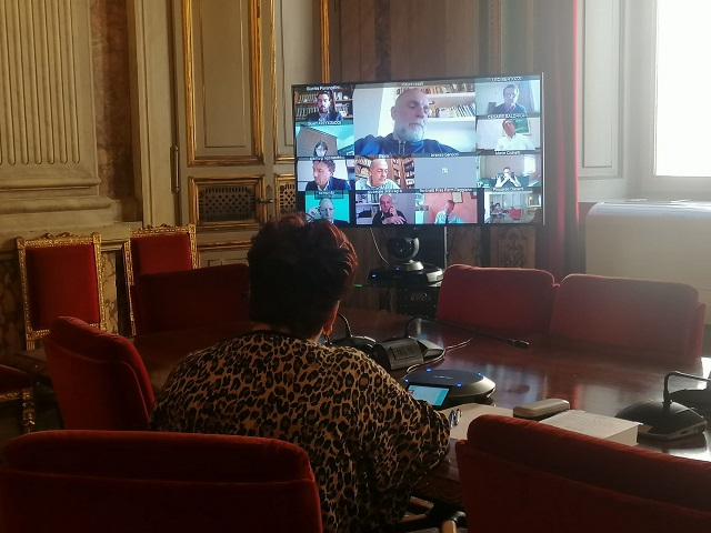 Il ministro Teresa Bellanova in videoconferenza coni componenti di  OriGin Italia 